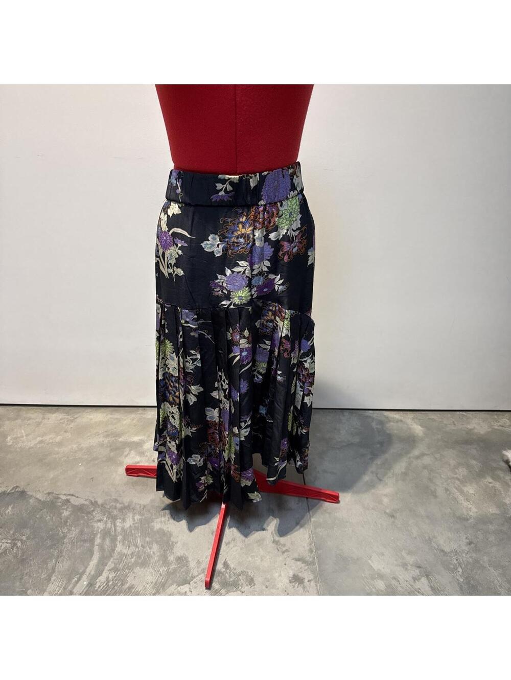 Isabel Marant Women's Black and Multi Skirt